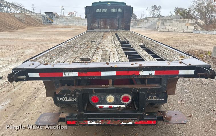 image for item DO7681 2002 Sterling LT9500 flatbed truck