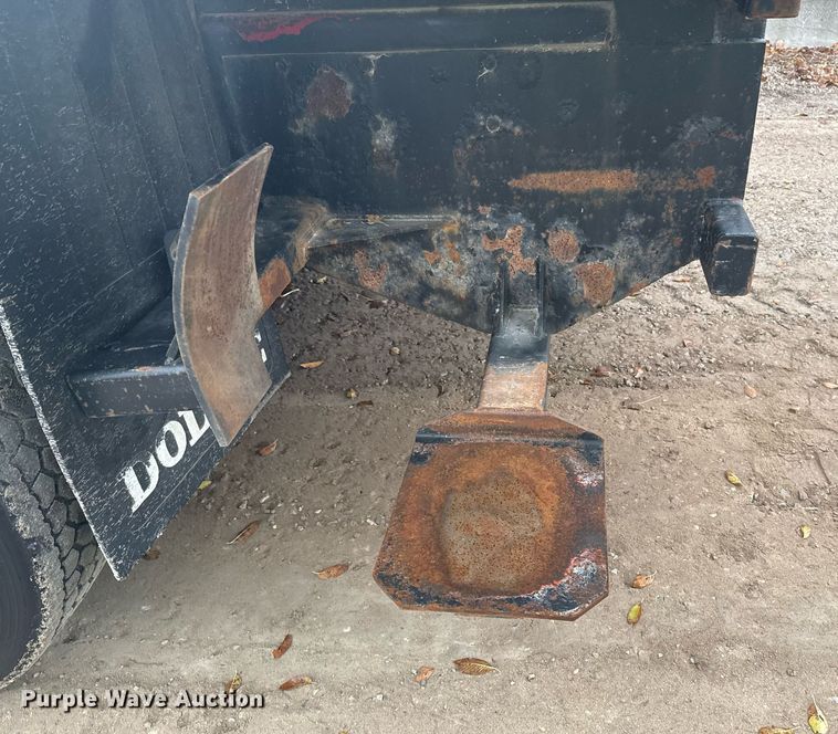 image for item DO7681 2002 Sterling LT9500 flatbed truck