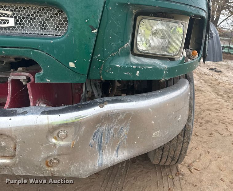 image for item DO7681 2002 Sterling LT9500 flatbed truck