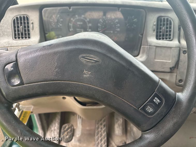 image for item DO7681 2002 Sterling LT9500 flatbed truck