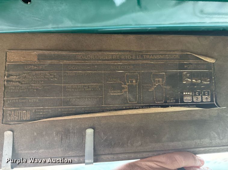 image for item DO7681 2002 Sterling LT9500 flatbed truck