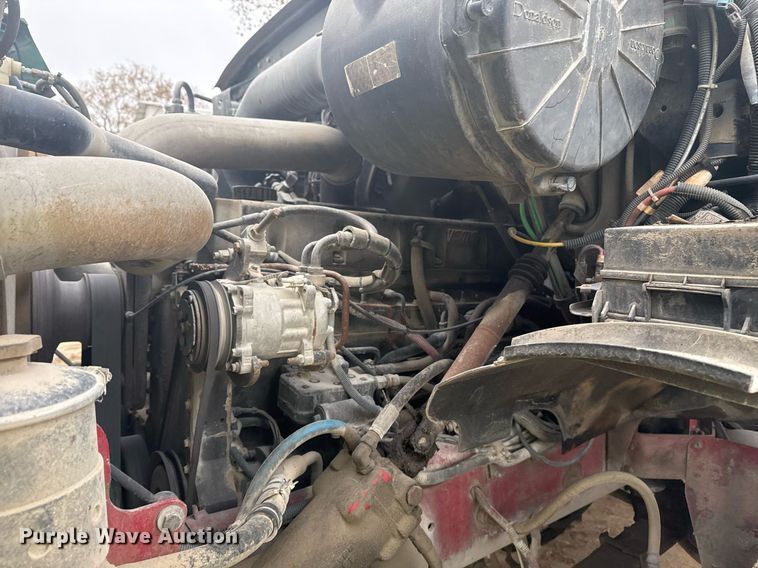 image for item DO7681 2002 Sterling LT9500 flatbed truck