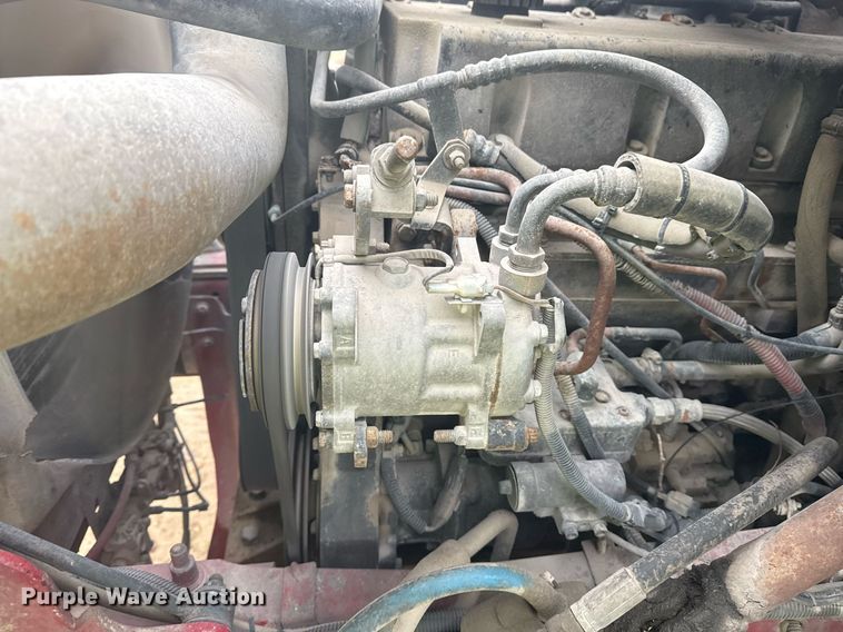 image for item DO7681 2002 Sterling LT9500 flatbed truck