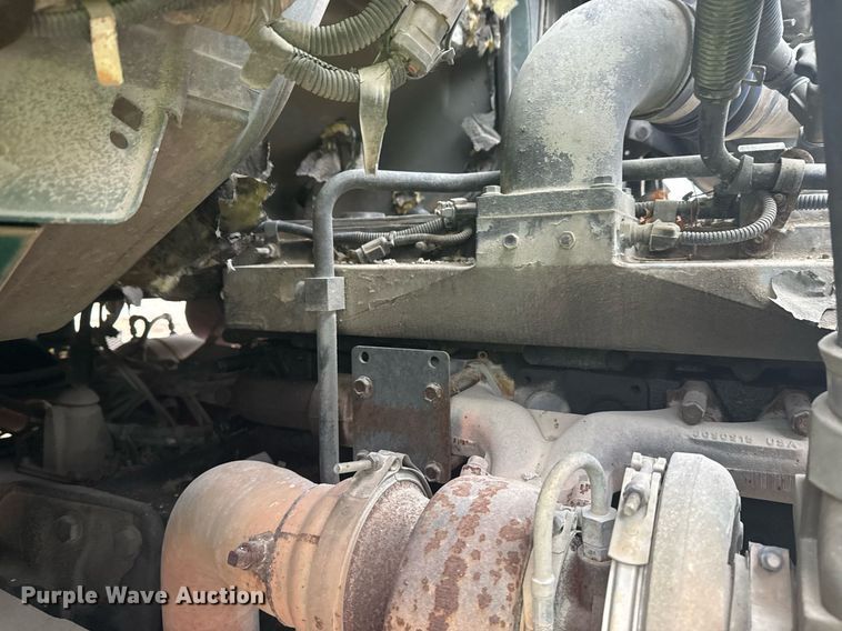 image for item DO7681 2002 Sterling LT9500 flatbed truck