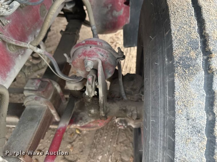 image for item DO7681 2002 Sterling LT9500 flatbed truck