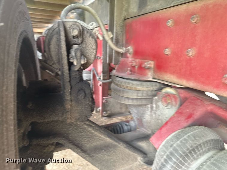 image for item DO7681 2002 Sterling LT9500 flatbed truck