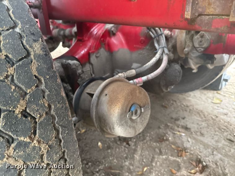 image for item DO7681 2002 Sterling LT9500 flatbed truck