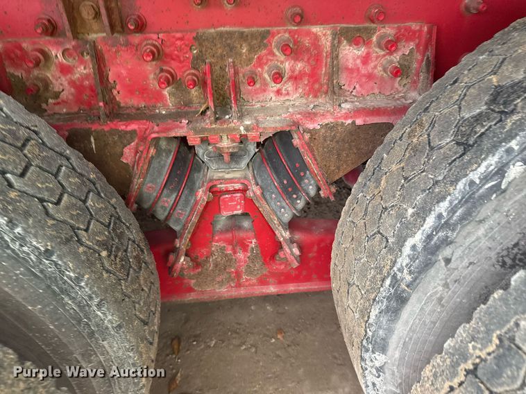 image for item DO7681 2002 Sterling LT9500 flatbed truck