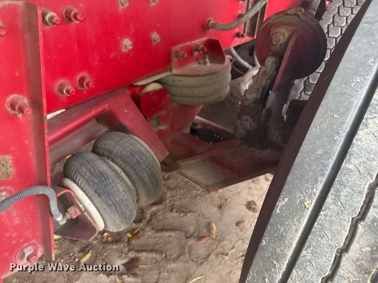 image for item DO7681 2002 Sterling LT9500 flatbed truck