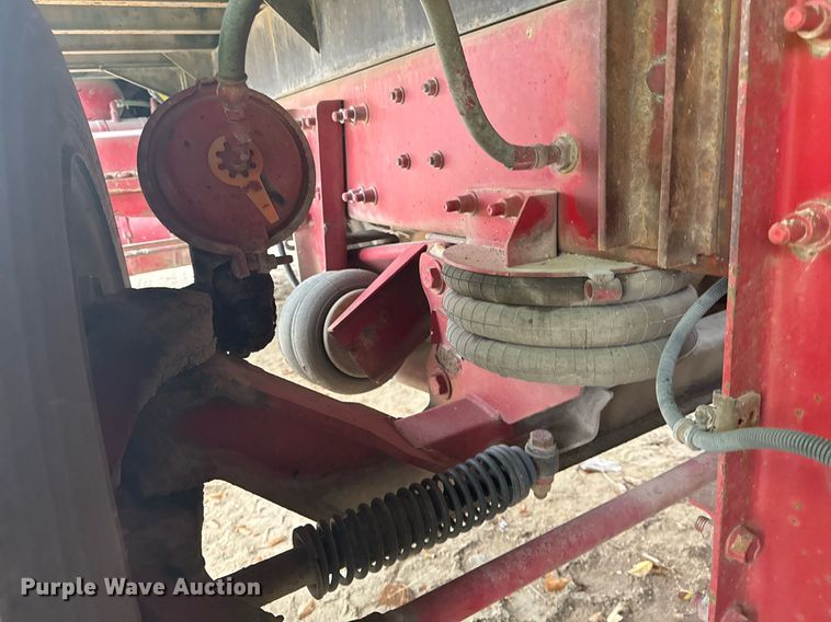 image for item DO7681 2002 Sterling LT9500 flatbed truck