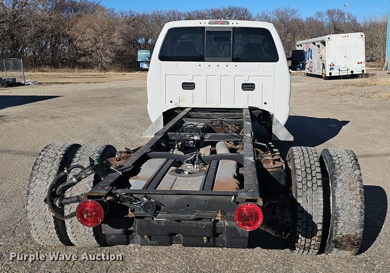image for item DO7719 2009 Ford F450 Super Duty XLT truck cab and chassis
