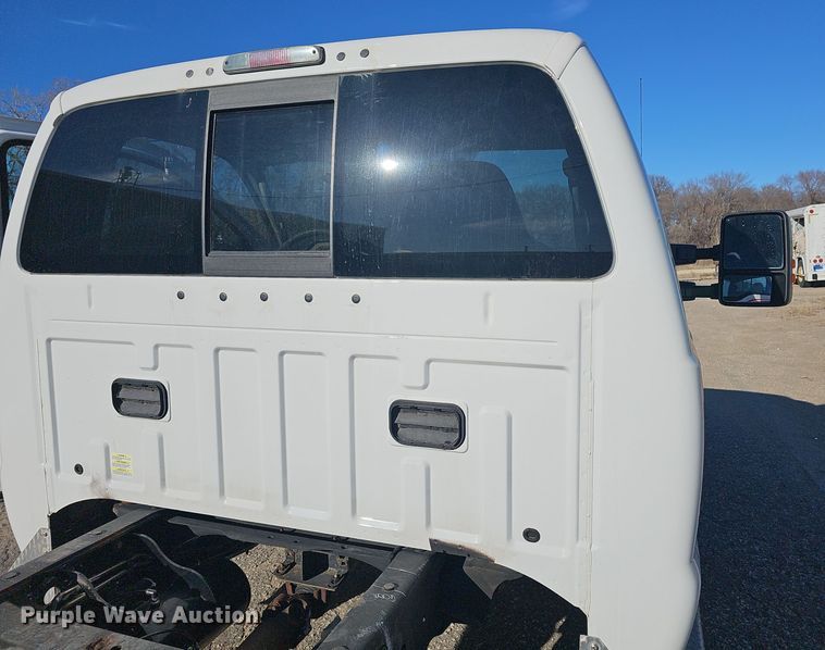 image for item DO7719 2009 Ford F450 Super Duty XLT truck cab and chassis