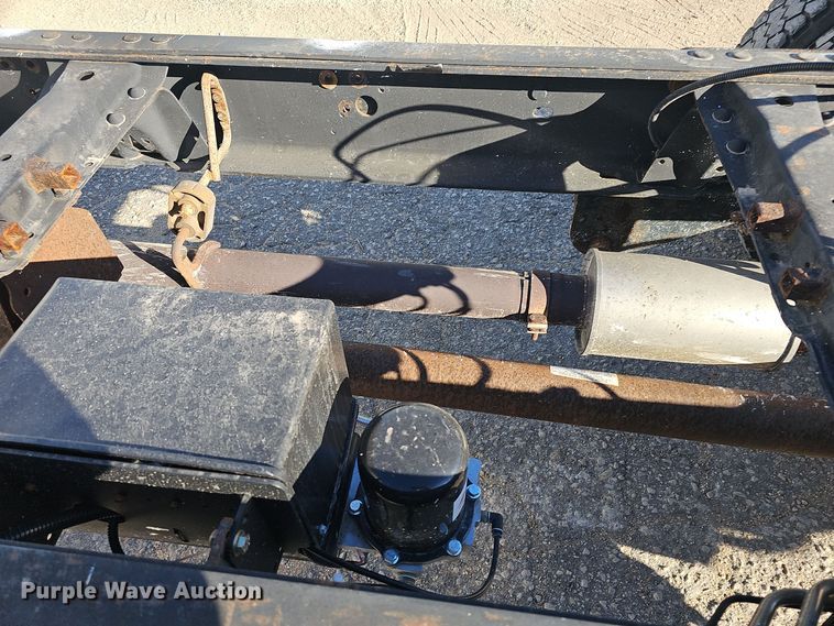 image for item DO7719 2009 Ford F450 Super Duty XLT truck cab and chassis