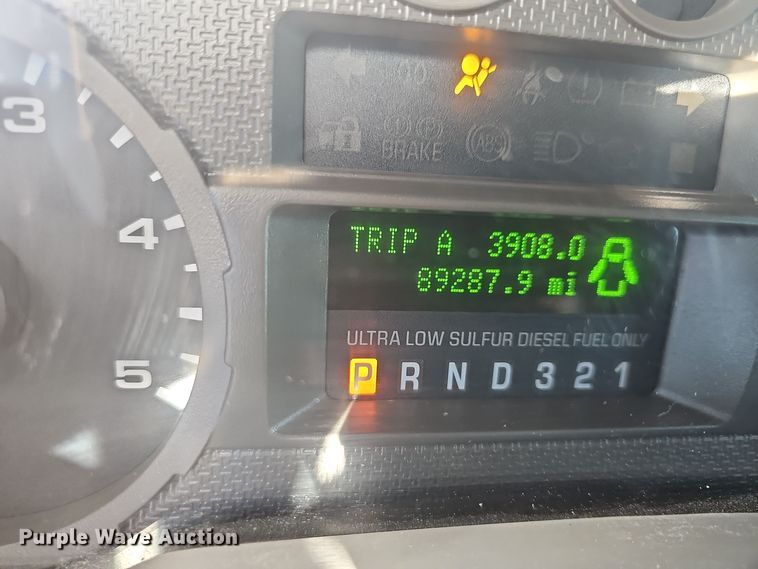 image for item DO7719 2009 Ford F450 Super Duty XLT truck cab and chassis