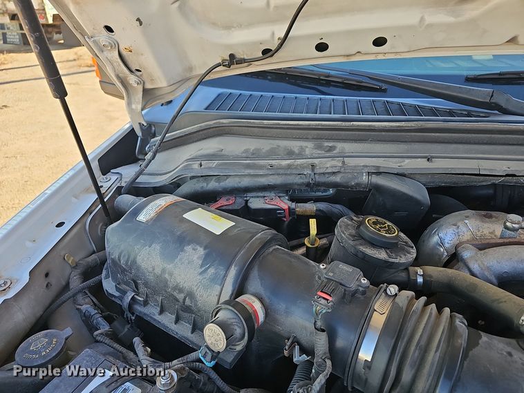 image for item DO7719 2009 Ford F450 Super Duty XLT truck cab and chassis