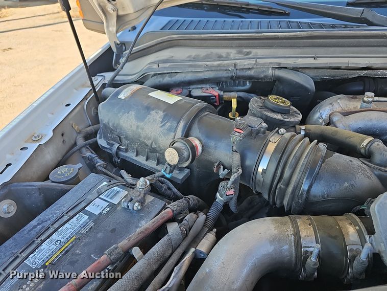 image for item DO7719 2009 Ford F450 Super Duty XLT truck cab and chassis