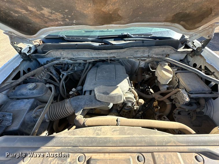 image for item DP5981 2016 Chevrolet Silverado 3500HD pickup truck cab and chassis