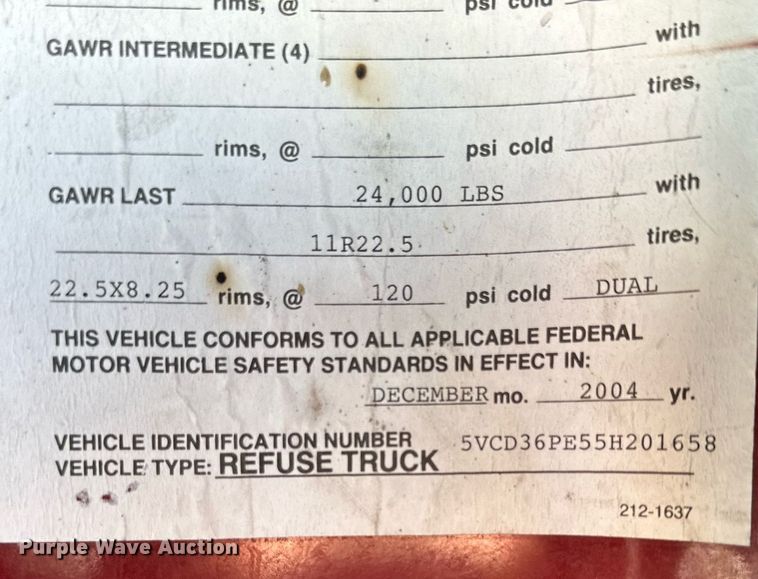 image for item DP5986 2005 Autocar refuse truck