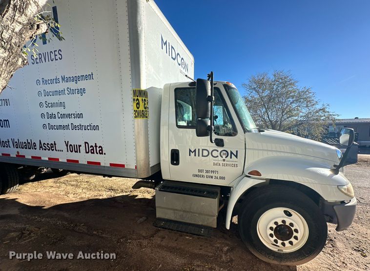 image for item DP5991 2016 International 4300  box truck