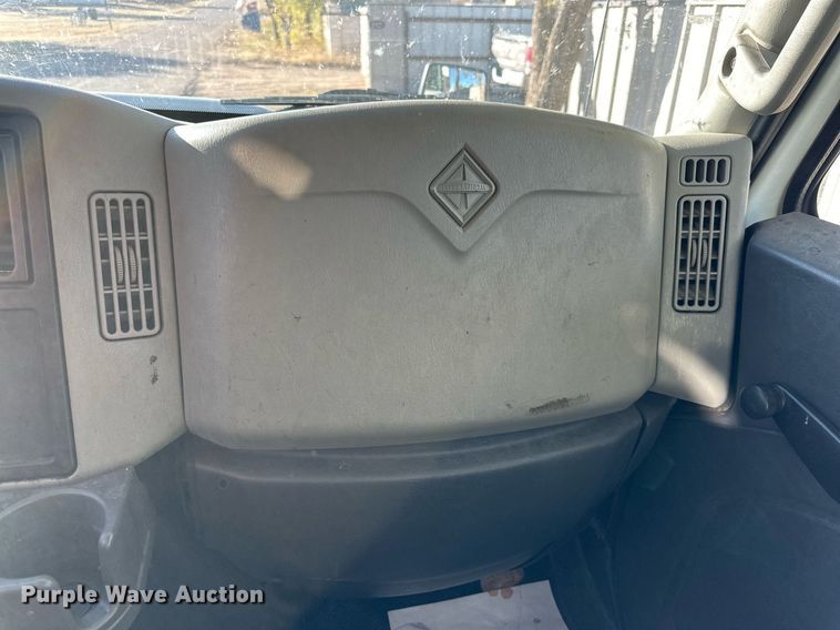 image for item DP5991 2016 International 4300  box truck