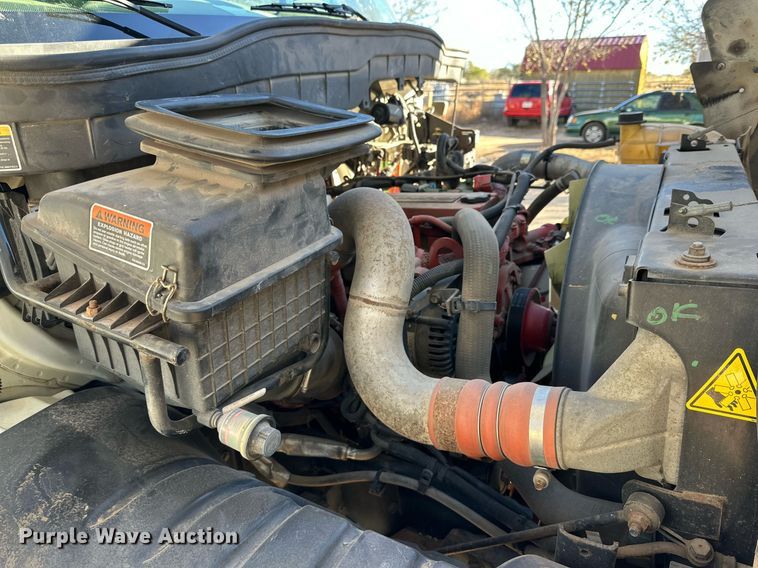 image for item DP5991 2016 International 4300  box truck