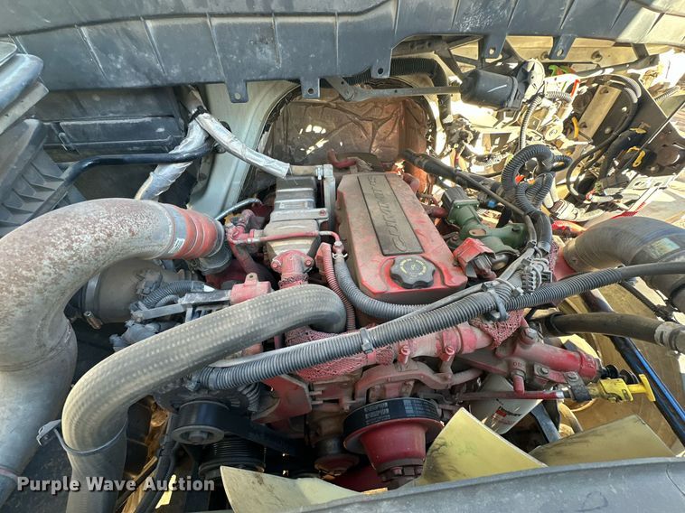 image for item DP5991 2016 International 4300  box truck