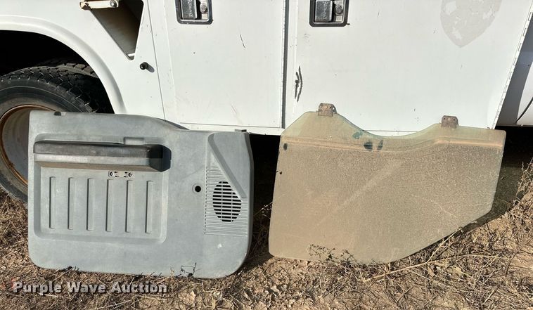 image for item DP6019 2012 Ford F450 Super Duty utility / service truck