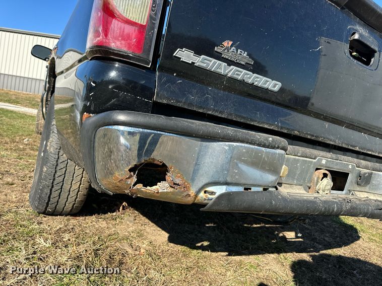 image for item DP6793 2003 Chevrolet  Silverado 1500 pickup truck