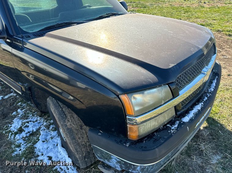 image for item DP6793 2003 Chevrolet  Silverado 1500 pickup truck