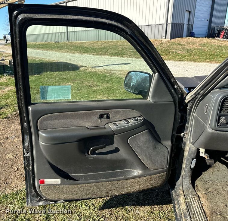 image for item DP6793 2003 Chevrolet  Silverado 1500 pickup truck