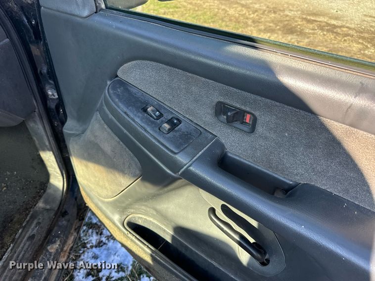 image for item DP6793 2003 Chevrolet  Silverado 1500 pickup truck