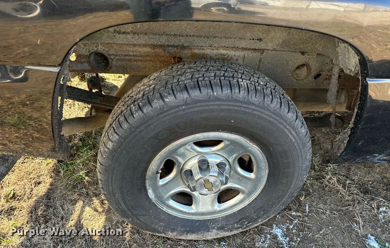 image for item DP6793 2003 Chevrolet  Silverado 1500 pickup truck