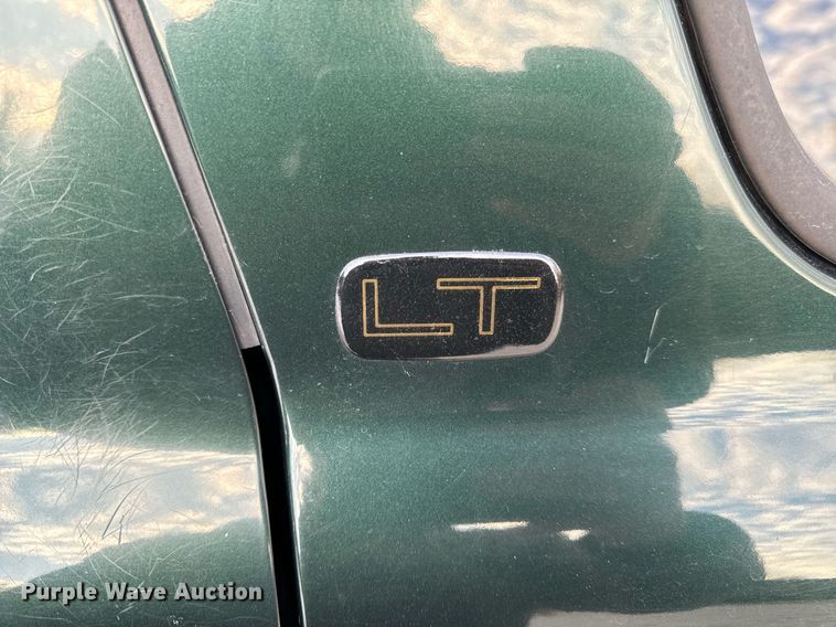 image for item DP6795 2001 Chevrolet Tahoe SUV