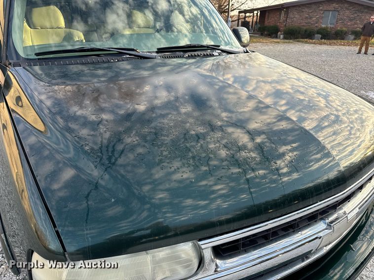 image for item DP6795 2001 Chevrolet Tahoe SUV