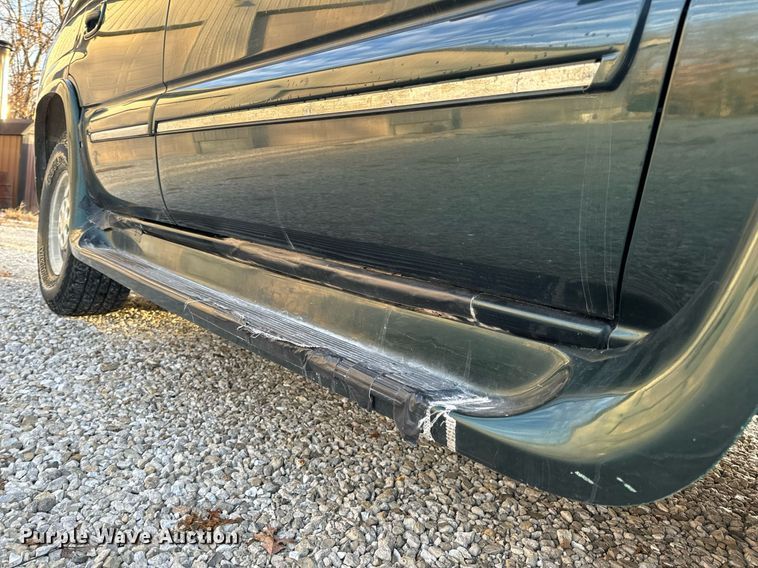 image for item DP6795 2001 Chevrolet Tahoe SUV