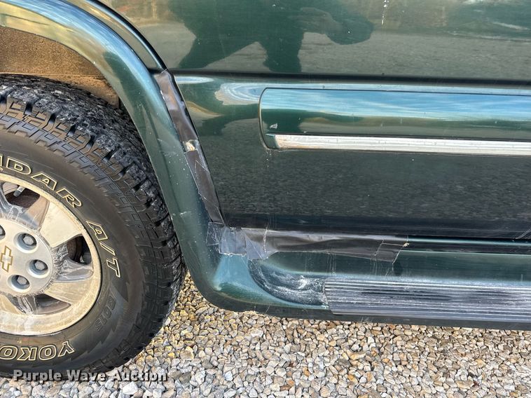 image for item DP6795 2001 Chevrolet Tahoe SUV