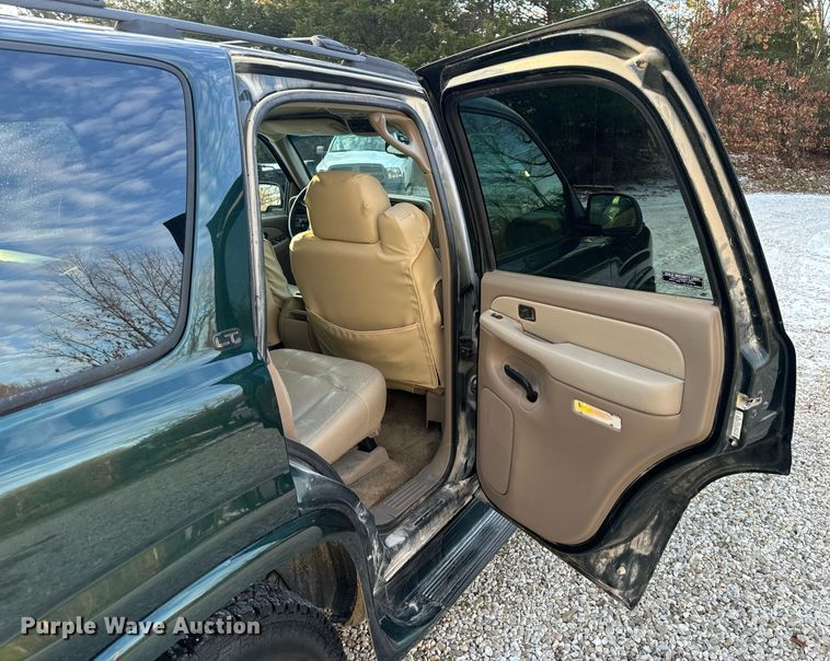 image for item DP6795 2001 Chevrolet Tahoe SUV