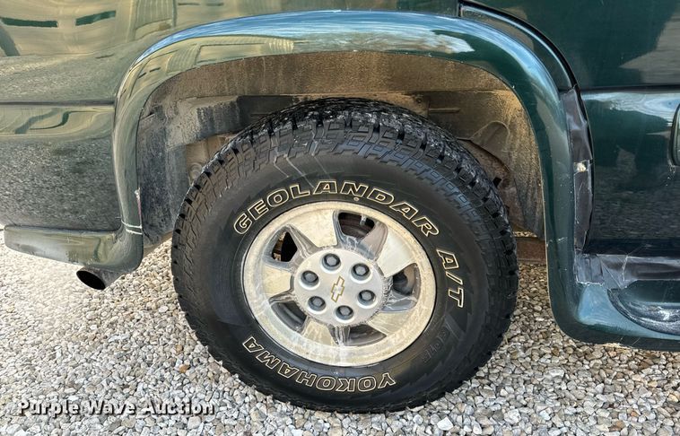 image for item DP6795 2001 Chevrolet Tahoe SUV
