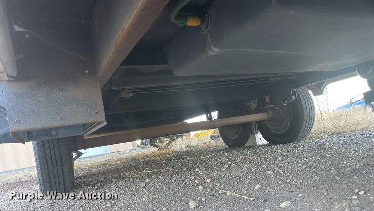 image for item DQ3120 1998 Coachmen Royal 97 RK camper