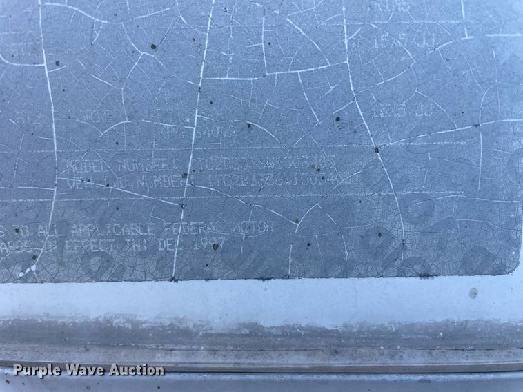 image for item DQ3120 1998 Coachmen Royal 97 RK camper