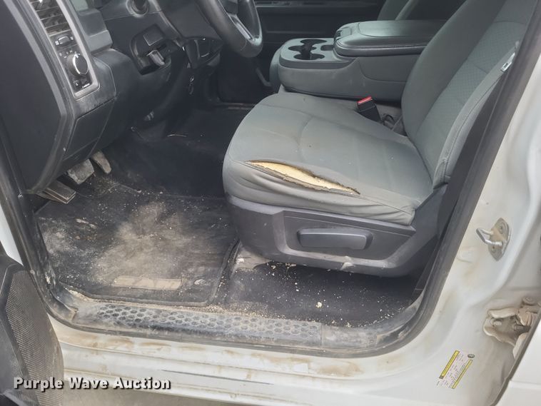 image for item DQ3822 2014 Dodge Ram 1500 Quad Cab pickup truck