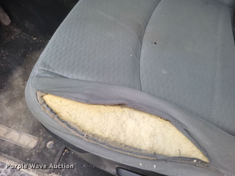 image for item DQ3822 2014 Dodge Ram 1500 Quad Cab pickup truck