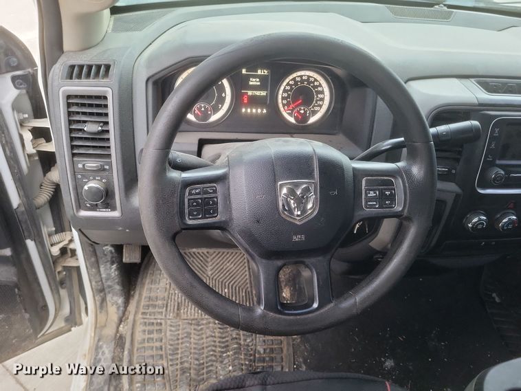 image for item DQ3824 2016 Dodge  Ram 1500 Quad Cab pickup truck