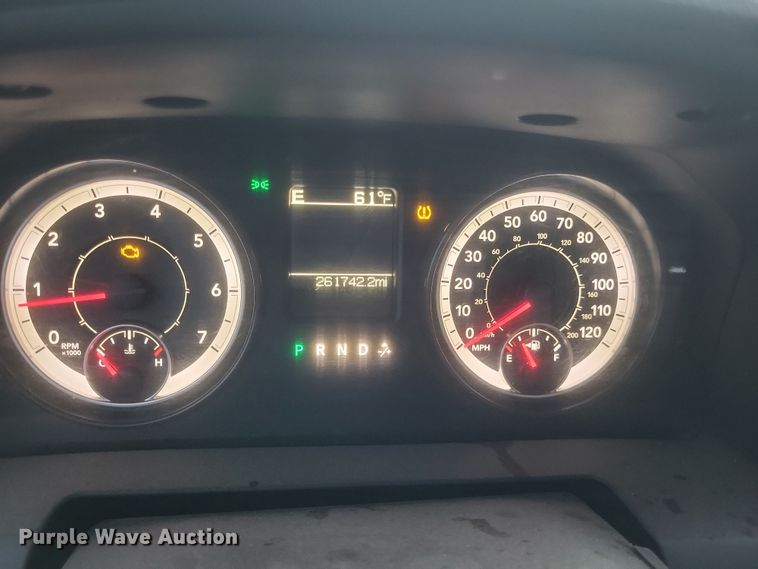 image for item DQ3824 2016 Dodge  Ram 1500 Quad Cab pickup truck