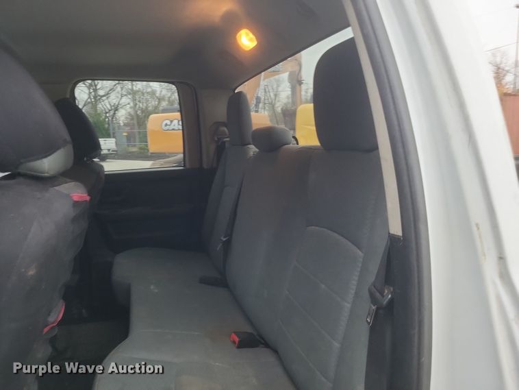 image for item DQ3824 2016 Dodge  Ram 1500 Quad Cab pickup truck