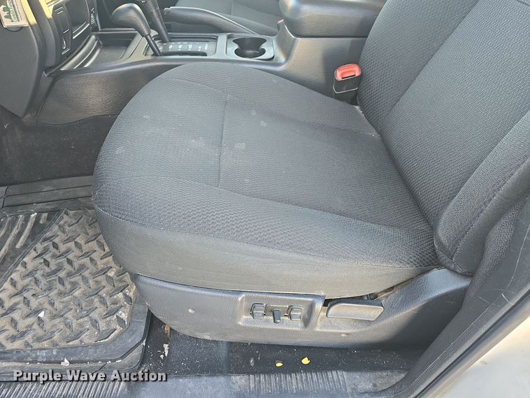 image for item DQ5335 2003 Jeep Grand Cherokee Laredo SUV