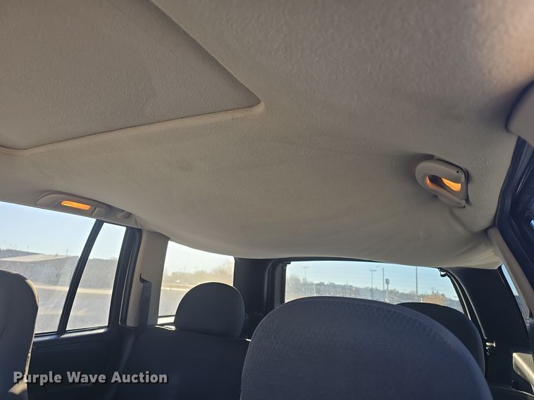 image for item DQ5335 2003 Jeep Grand Cherokee Laredo SUV