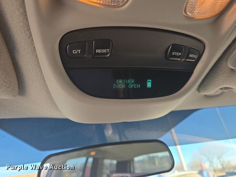 image for item DQ5335 2003 Jeep Grand Cherokee Laredo SUV