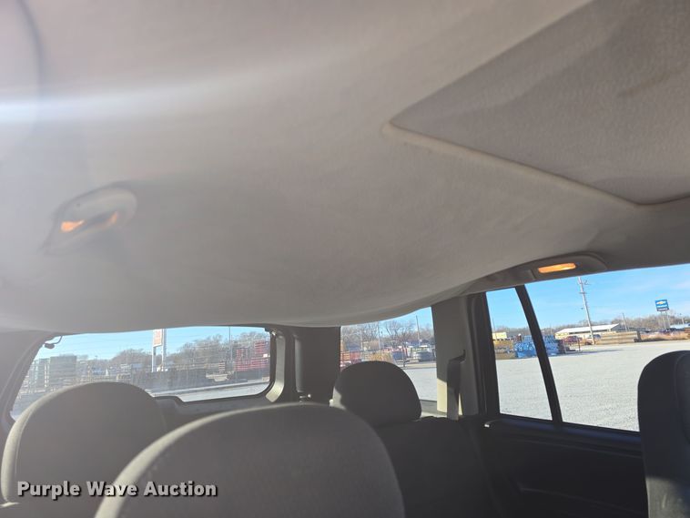 image for item DQ5335 2003 Jeep Grand Cherokee Laredo SUV