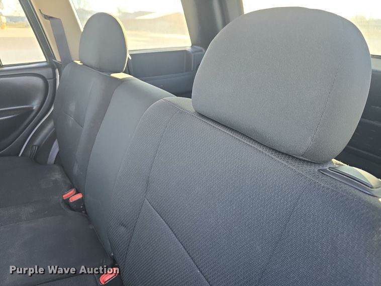 image for item DQ5335 2003 Jeep Grand Cherokee Laredo SUV